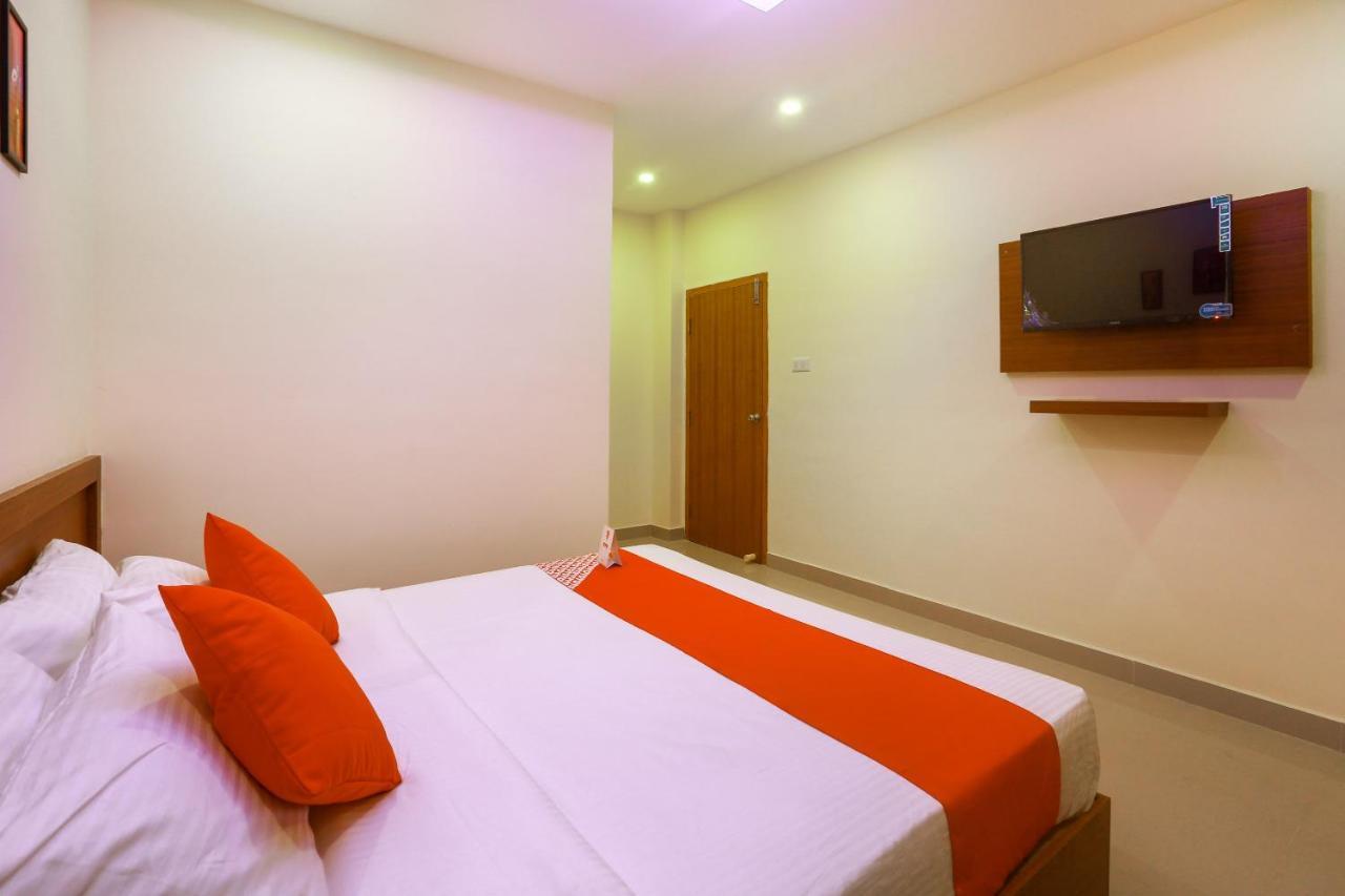 Oyo Ramis Residency Hotel Kannur Ngoại thất bức ảnh