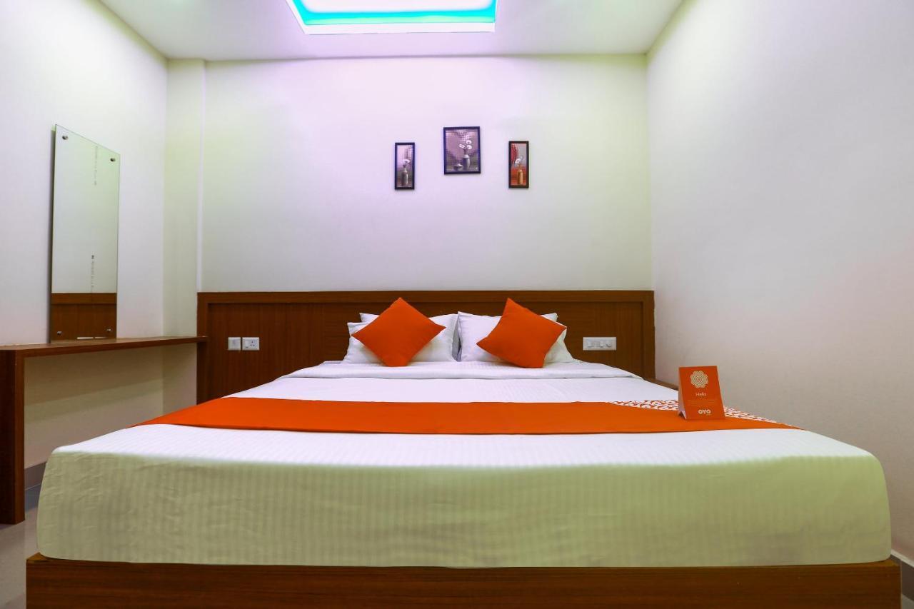Oyo Ramis Residency Hotel Kannur Ngoại thất bức ảnh