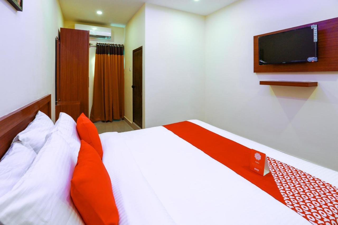 Oyo Ramis Residency Hotel Kannur Ngoại thất bức ảnh