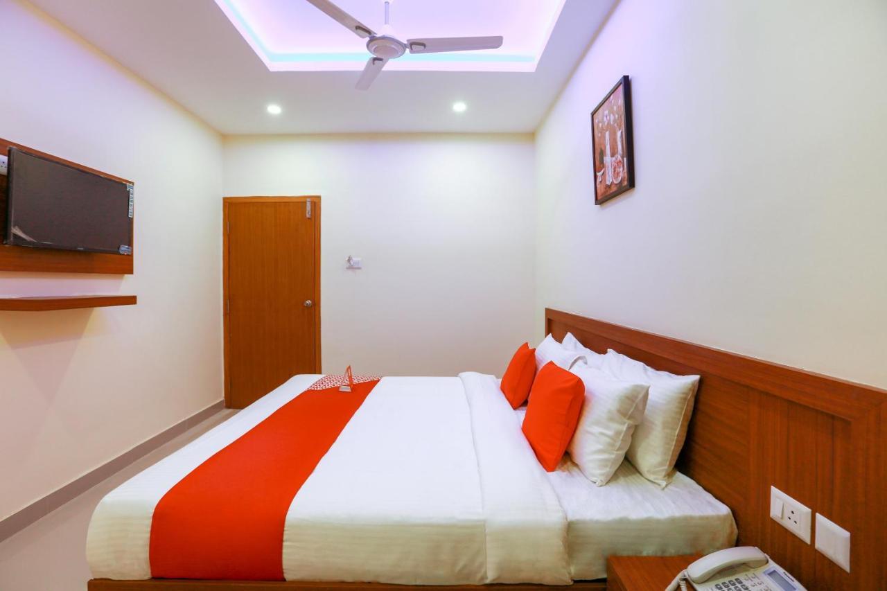 Oyo Ramis Residency Hotel Kannur Ngoại thất bức ảnh