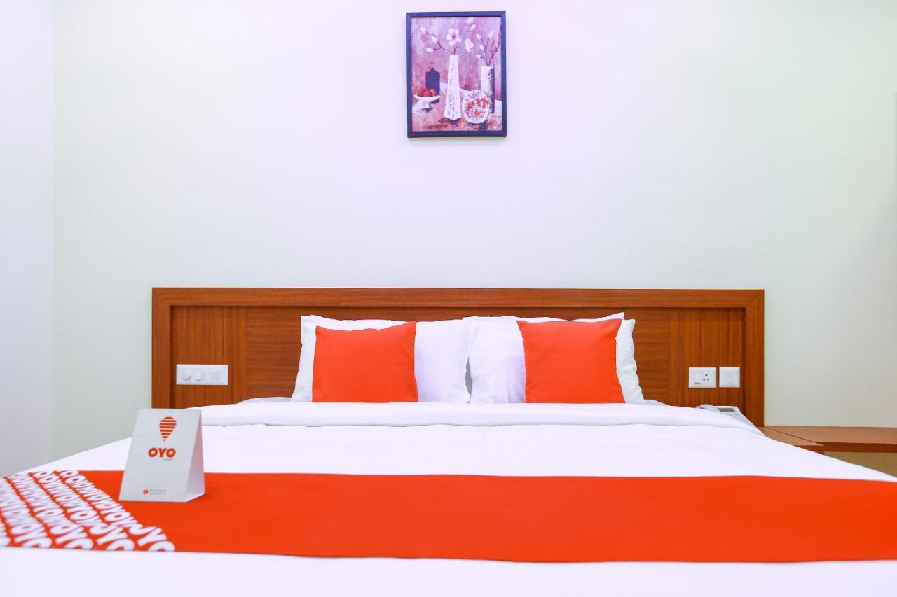 Oyo Ramis Residency Hotel Kannur Ngoại thất bức ảnh