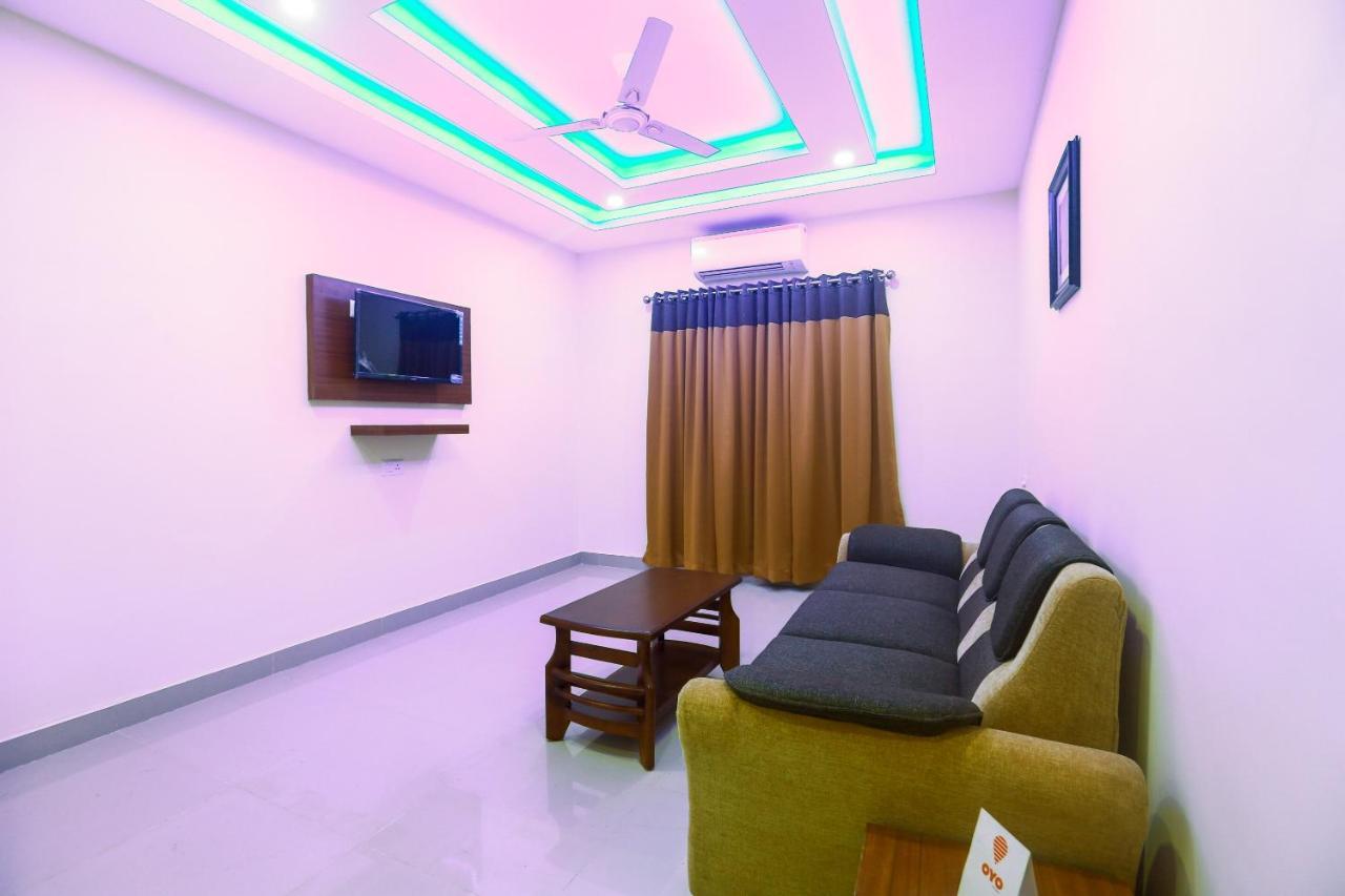Oyo Ramis Residency Hotel Kannur Ngoại thất bức ảnh